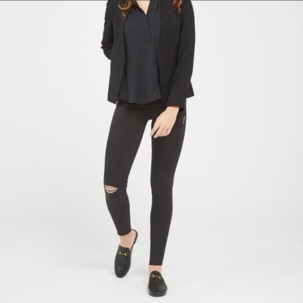 Spanx | Vintage Distressed Ankle Skinny Jeans